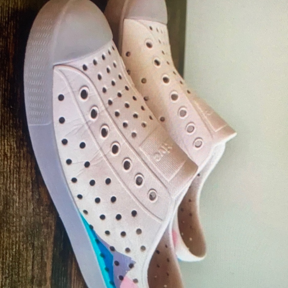 Natives Kids Jefferson shoes Dust Pink wildflower purple frontier mountain block